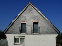 csm_Giebelspitze-Verschieferung-KampLintfort_acd0f167ac